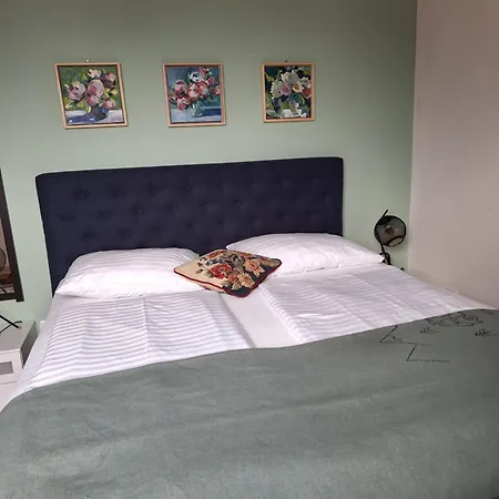 Familien Deluxe Fuer 5-6 Personen Mutters - *