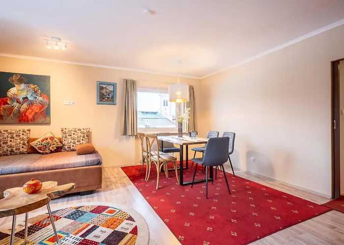 Family Deluxe Mutters * Innsbruck